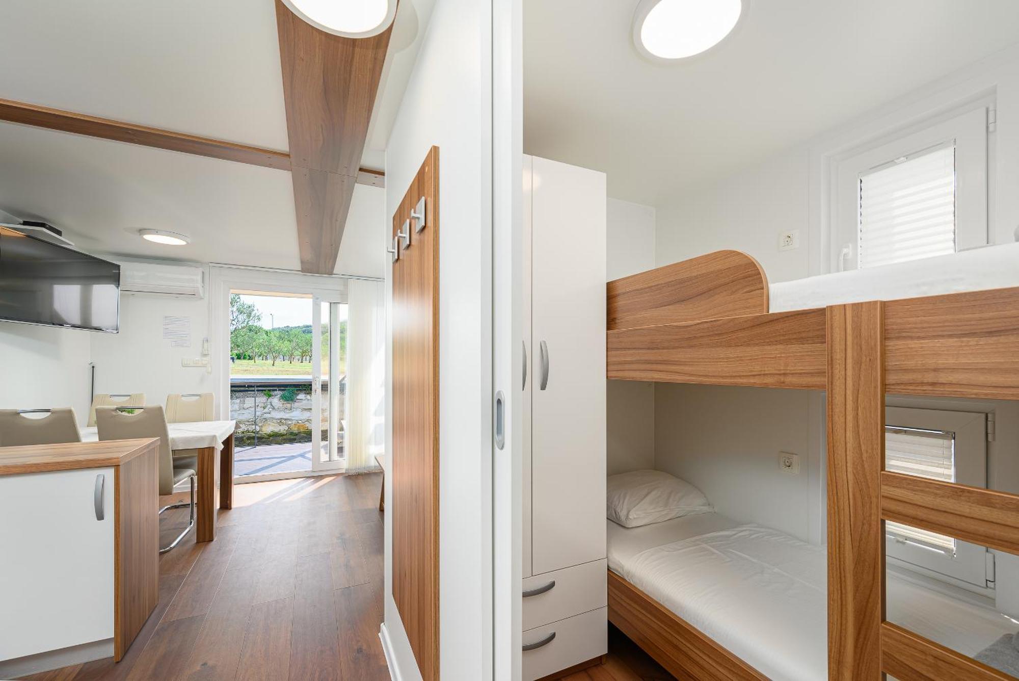 Hotel House Boat - Floating House Sofia à Pula Extérieur photo